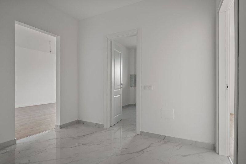 2 Camere, 72 mp, Spatios, Vedere Neobturata, Finalizat, Bloc Nou, Metrou